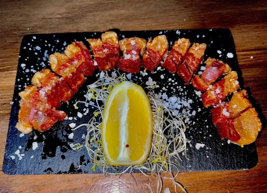 Bar Tr&eacute;bol Torrezno