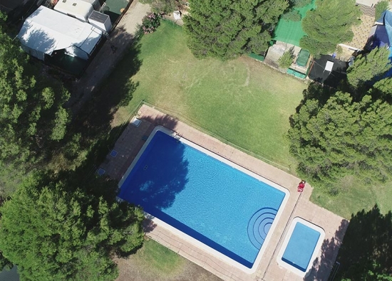 Aldea turística El Cañar  aerea piscina