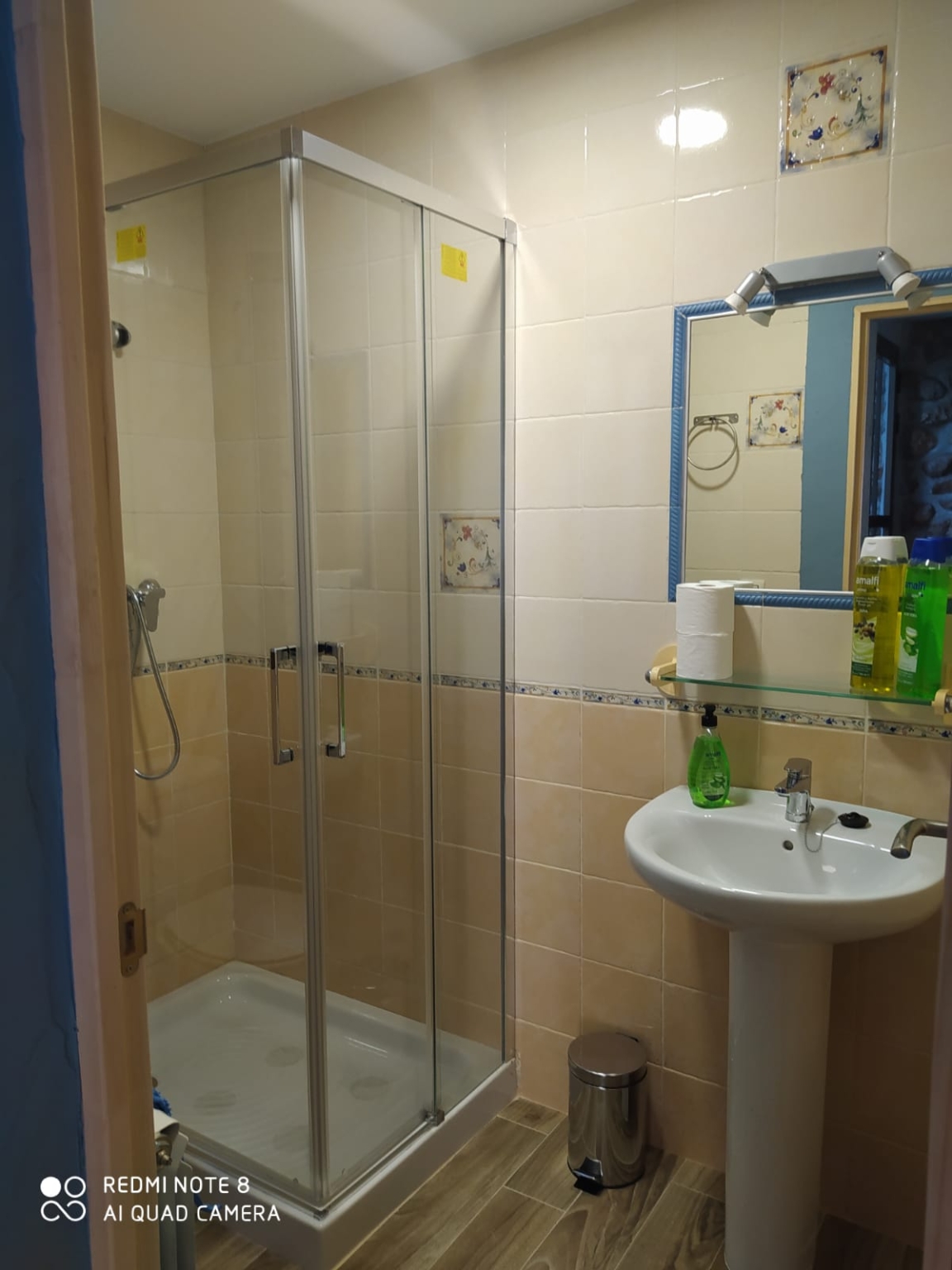 Casas Rurales Rioparden Baño con ducha.  Casa Marineta
