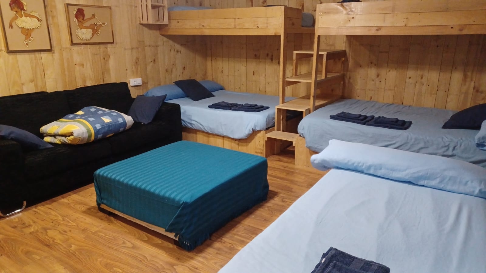 Casas Rurales Rioparden Habit. Literas con suplet. - Casa Marineta