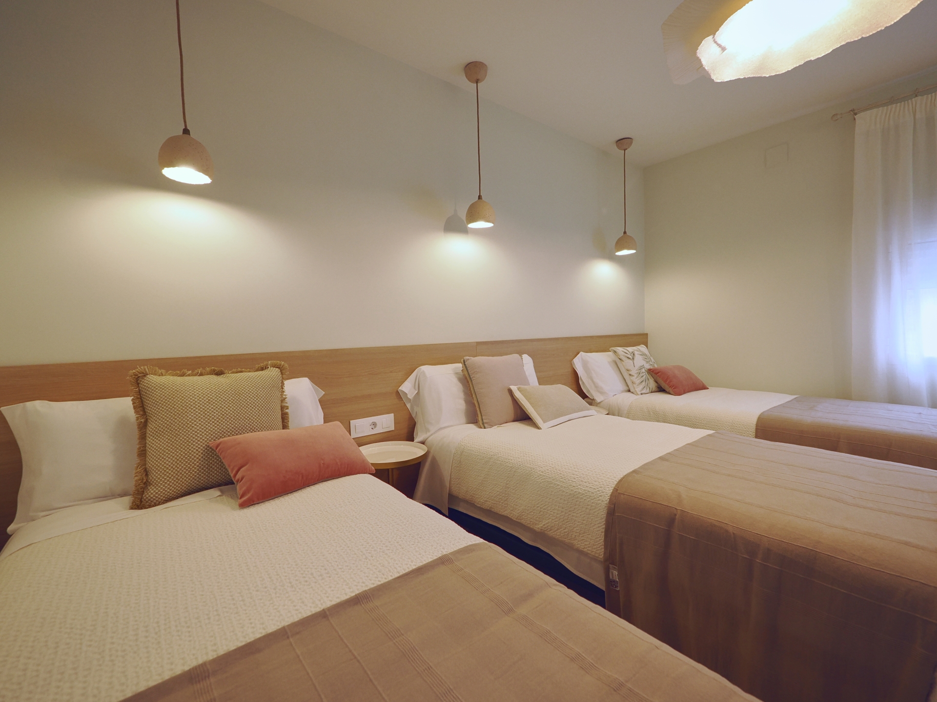 Hostal-Restaurante Casa María habitacion triple
