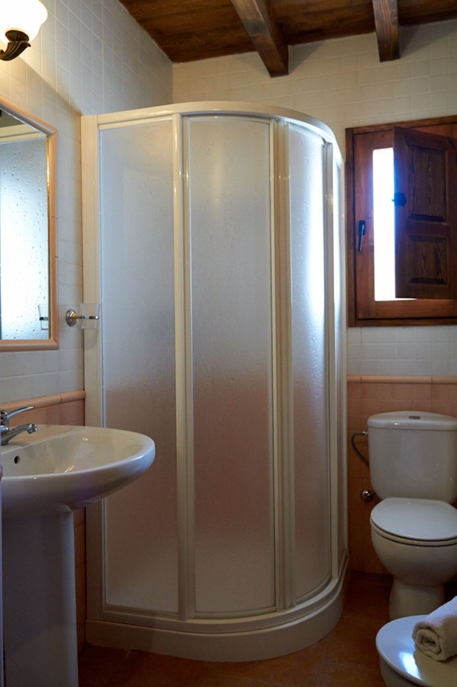 Casa rural Elena  Baño completo