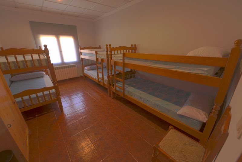 Albergue los Chorros Habitación literas 6 plazas