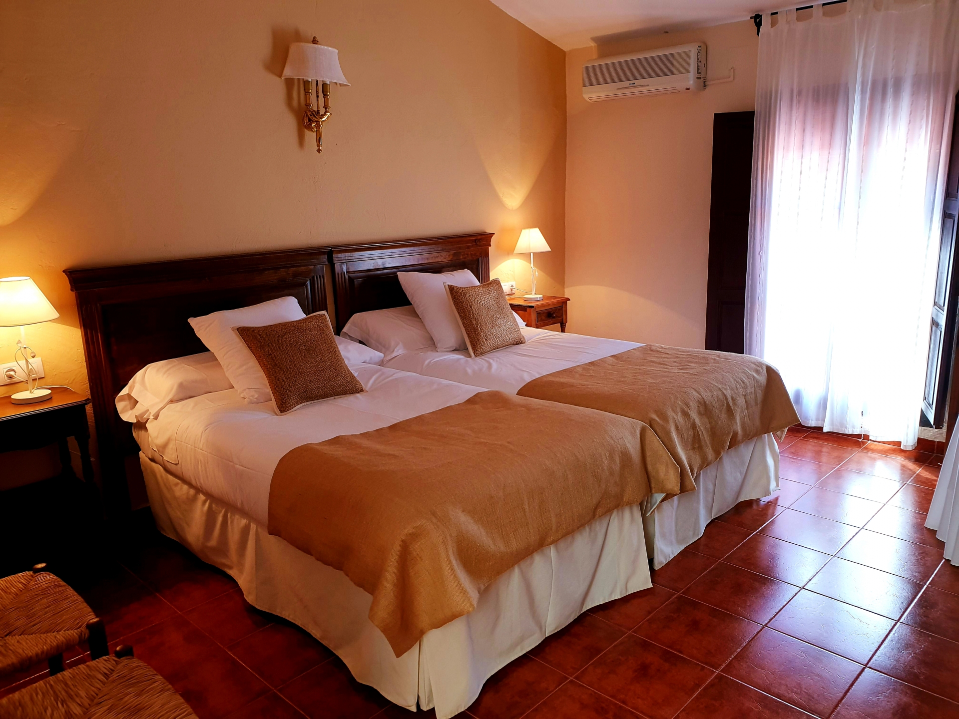 Hotel Val de Pinares