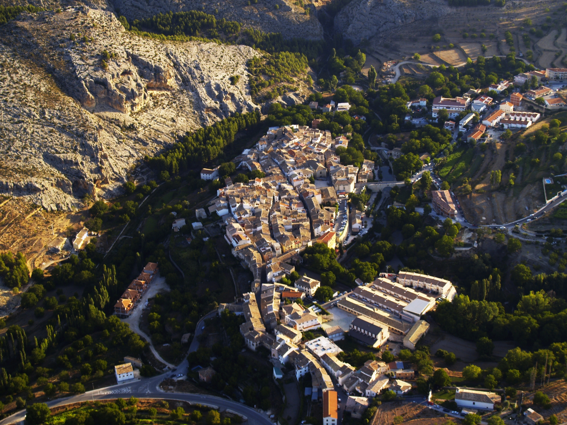 TAYVILLA. Mil años de historia Paisajes de conquista, frontera y repoblación