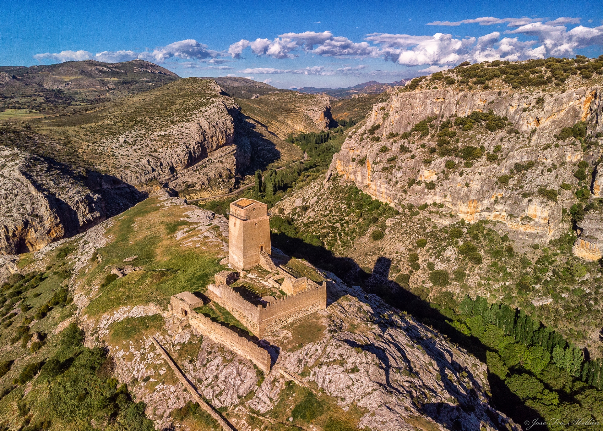 TAYVILLA. Mil años de historia Paisajes de conquista, frontera y repoblación