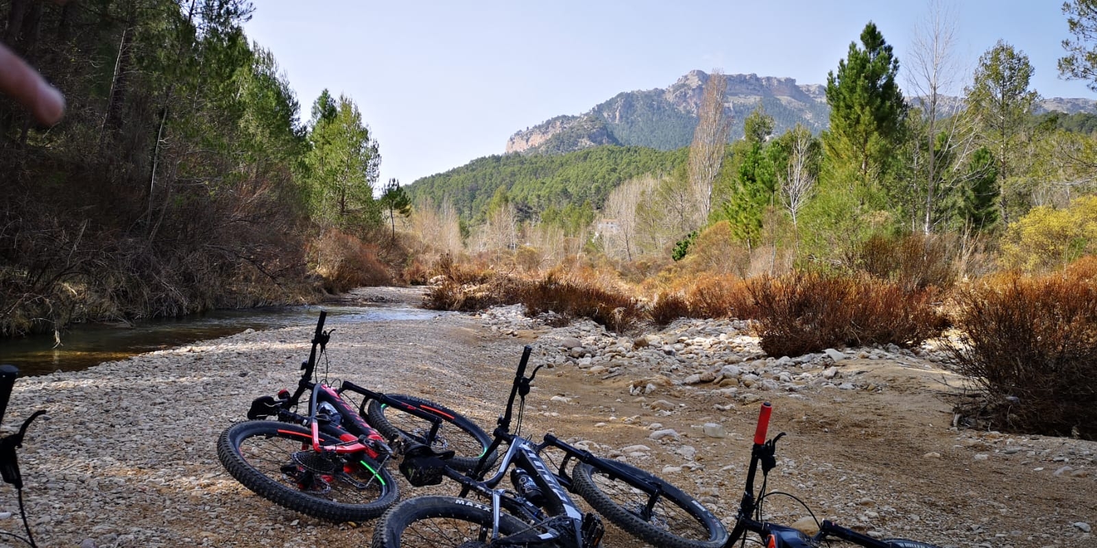 Disfruta en ebike del Valle de Tus