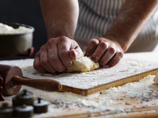 Aprende a elaborar Pan y dulces en horno tradicional moruno