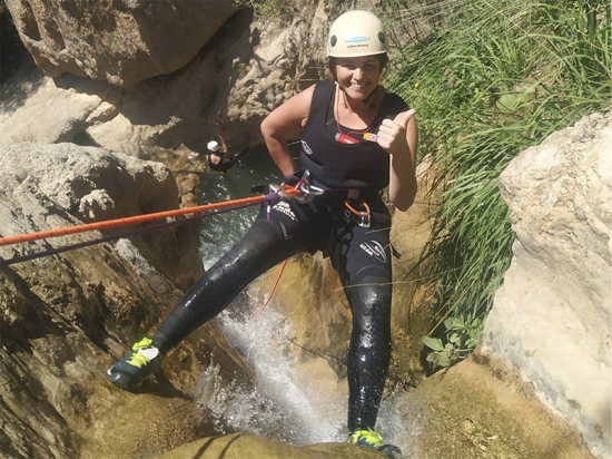Barranquismo acuático en el arroyo de los Marines